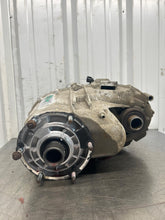 Load image into Gallery viewer, [INVENTORYCAR_YEAR_MAKE_MODEL] TRANSFER CASE - NW652035
