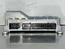 Load image into Gallery viewer, Radio  MERCEDES E-CLASS 2018 - NW652368
