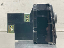 Load image into Gallery viewer, FRONT TEMPERATURE CONTROLS Vanden Pl XJ8 XJ8L XJR 04 05 06 07 - NW652406
