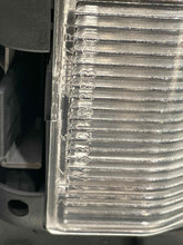 Load image into Gallery viewer, OUTER TAIL LIGHT LAMP 323i 323ic 325ci 325i 328i 328ic 330ci 00-03 Right - NW652640

