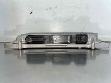 Load image into Gallery viewer, ECU ECM COMPUTER BMW 528i X3 2011 11 2012 12 - NW652991

