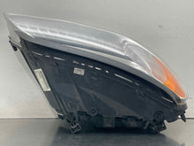 Load image into Gallery viewer, HEADLIGHT LAMP ASSEMBLY Volvo C70 S80 V70 XC70 2007-2013 Right - NW653848
