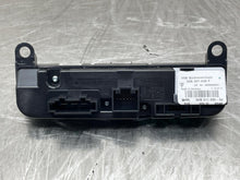Load image into Gallery viewer, Temperature Controls  PORSCHE MACAN 2015 - NW653569
