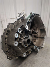 Load image into Gallery viewer, Transmission  SAAB 9-3 2011 - NW654086
