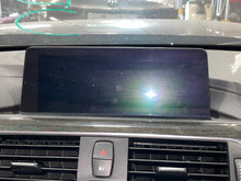Load image into Gallery viewer, Info-Gps Screen  BMW 430I 2018 - NW654317
