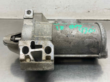 Load image into Gallery viewer, STARTER MOTOR 230i 330i 330i GT 430i 530i X3 X4 17 18 19 20 - NW654224
