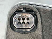 Load image into Gallery viewer, THROTTLE BODY Challenger Charger Magnum 2005 05 2006 06 2007 07 2008 08 - 12 - NW654502
