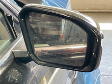 Load image into Gallery viewer, Side View Door Mirror  LINCOLN CONTINENTAL 2018 - NW654685

