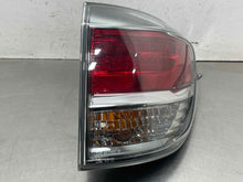 Load image into Gallery viewer, OUTER TAIL LIGHT LAMP RX350 RX450H 2013 13 2014 14 2015 15 Right - NW655013
