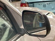 Load image into Gallery viewer, SIDE VIEW DOOR MIRROR  TOYOTA RAV 4 2012 12 RIGHT - NW655537
