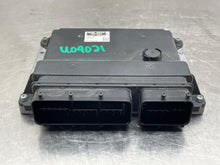 Load image into Gallery viewer, ECU ECM COMPUTER Toyota Rav4 2012 12 - NW655392
