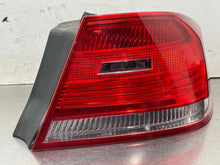 Load image into Gallery viewer, OUTER TAIL LIGHT LAMP BMW 328i 335i M3 07 08 09 10 Right - NW655178
