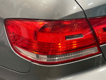 Load image into Gallery viewer, OUTER TAIL LIGHT LAMP BMW 328i 335i M3 07 08 09 10 Left - NW655660
