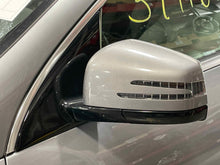 Load image into Gallery viewer, SIDE VIEW DOOR MIRROR R350 2011 11 2012 12 2013 13 Left - NW655082
