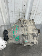 Load image into Gallery viewer, TRANSFER CASE ML320 ML350 ML550 E320 E350 GL450 06 07 08 09 - 12 - NW655177
