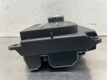 Load image into Gallery viewer, FRONT TEMPERATURE CONTROLS Durango Grand Cherokee 11 12 13 - NW656105
