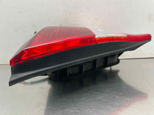 Load image into Gallery viewer, TAIL LIGHT LAMP ASSEMBLY Camry 2002 02 2003 03 2004 04 Left - NW656153
