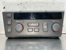 Load image into Gallery viewer, Temperature Controls Cadillac Seville 2001 - NW656470
