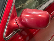 Load image into Gallery viewer, Side View Door Mirror Cadillac Seville 2001 - NW656208
