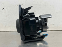Load image into Gallery viewer, Temperature Controls Subaru Impreza 2017 - NW656239
