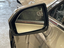 Load image into Gallery viewer, Side View Door Mirror Lincoln MKZ 2017 - NW656442
