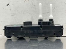 Load image into Gallery viewer, AC HEATER TEMP CONTROL SLK320 SLK230 2001 01 02 03 04 - NW656927
