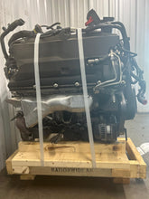Load image into Gallery viewer, Engine Motor Jaguar XJ 2011 - NW657874
