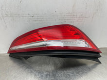 Load image into Gallery viewer, TAIL LIGHT LAMP ASSEMBLY Vanden Pl XJ XJL XJR 2010-2014 Right - NW657937
