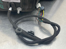 Load image into Gallery viewer, SIDE VIEW DOOR MIRROR 1500 Pickup 2500 Pickup 2015-2020 Right - NW657565
