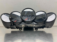 Load image into Gallery viewer, SPEEDOMETER CLUSTER Cayenne 2013 13 2014 14 2015 15 2016 16 - NW657715
