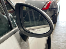 Load image into Gallery viewer, SIDE VIEW DOOR MIRROR Porsche Cayenne 11 12 13 14 Right - NW657866
