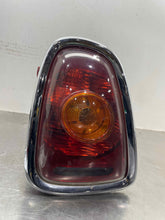 Load image into Gallery viewer, TAIL LAMP LIGHT - NW655661
