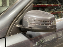 Load image into Gallery viewer, SIDE VIEW DOOR MIRROR Gl350 Gl450 Gl550 GL63 AMG ML350 12-16 Left - NW655536
