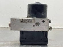 Load image into Gallery viewer, ABS PUMP Jaguar XJ8 XK8 2000 00 2001 01 2002 02 2003 03 - NW658398
