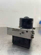 Load image into Gallery viewer, ABS PUMP Jaguar XJ8 XK8 2000 00 2001 01 2002 02 2003 03 - NW658398
