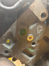 Load image into Gallery viewer, Engine Motor Jaguar XK8 2001 - NW658041

