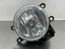 Load image into Gallery viewer, FOG LAMP LIGHT CT200H ES300H ES350 GS350 12-18 Bumper Mounted Right - NW658328
