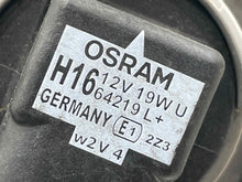 Load image into Gallery viewer, FOG LAMP LIGHT CT200H ES300H ES350 GS350 12-18 Bumper Mounted Right - NW658328
