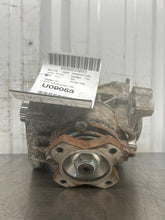 Load image into Gallery viewer, TRANSFER CASE QX60 Murano Murano Cross Cabriolet Pathfinder 13-17 - NW658384
