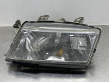 Load image into Gallery viewer, HEADLIGHT LAMP ASSEMBLY Saab 9-3 99 00 01 02 03 Left - NW658913
