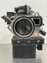Load image into Gallery viewer, THROTTLE BODY Saab 9-3 9-5 1999 99 2000 00 01 02 03 - NW658962
