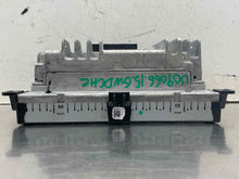 Load image into Gallery viewer, Radio  GRAND CHEROKEE 2015 - NW659308

