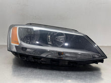 Load image into Gallery viewer, HEADLIGHT LAMP ASSEMBLY Volkswagen Jetta 11 12 13 14 15 16 Right - NW660106
