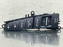 Load image into Gallery viewer, TEMPERATURE CONTROLS Acura TL 09 10 11 12 13 14 Left - NW660979
