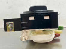 Load image into Gallery viewer, Temp Climate AC Heater Control BMW Z3 1996 96 1997 97 1998 98 99 - 02 - NW660830
