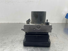 Load image into Gallery viewer, ABS Pump  CT6 2017 - NW661254
