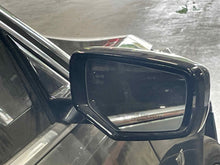 Load image into Gallery viewer, Side View Door Mirror  CT6 2017 - NW661403
