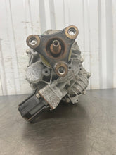 Load image into Gallery viewer, Transfer Case  CT6 2017 - NW661236
