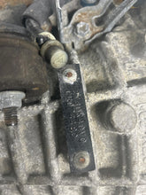 Load image into Gallery viewer, AUTOMATIC TRANSMISSION Toyota Rav4 06 07 08 09 10 11 12 4X4 - NW661758
