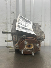 Load image into Gallery viewer, TRANSFER CASE Toyota Rav4 06 07 08 09 10 11 12 - NW661999
